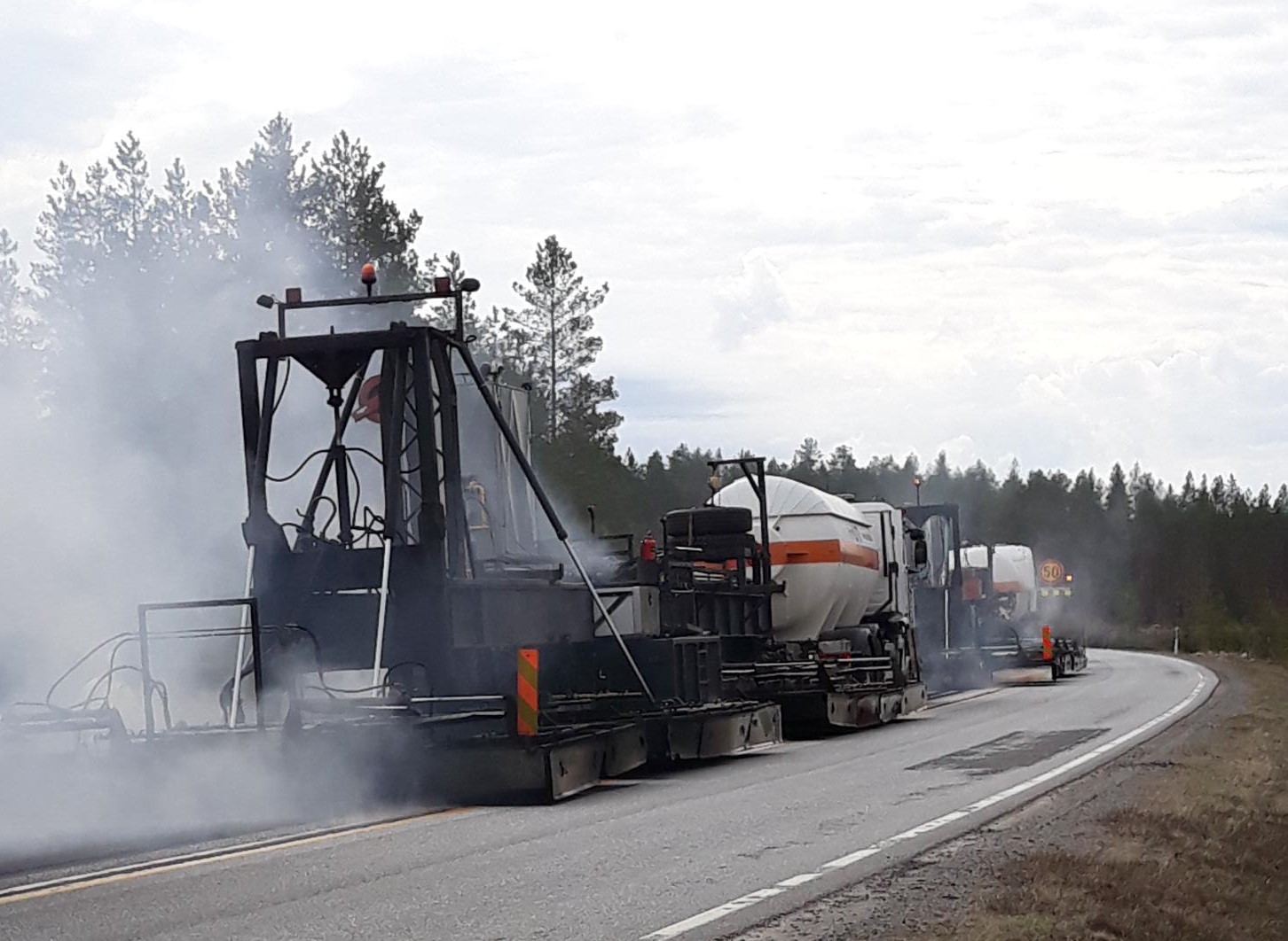 Kuva. Päällystystyö, Remixer.